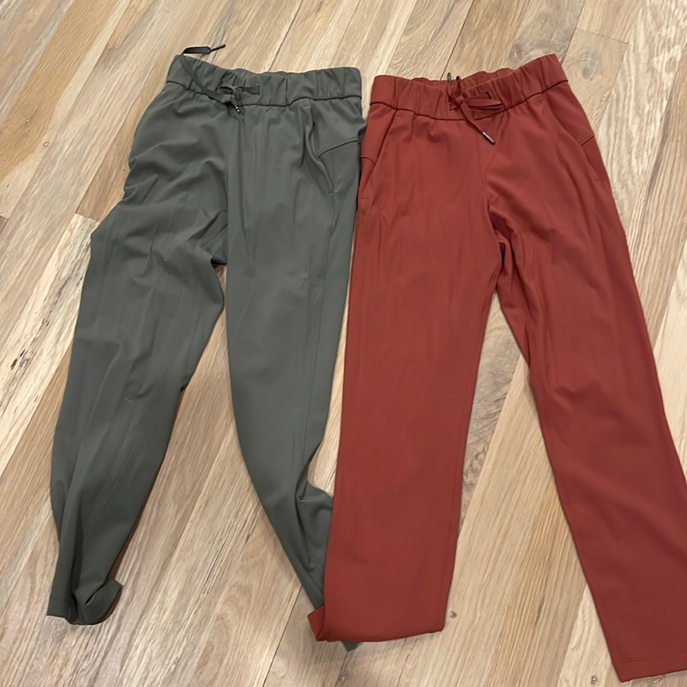 LULU joggers